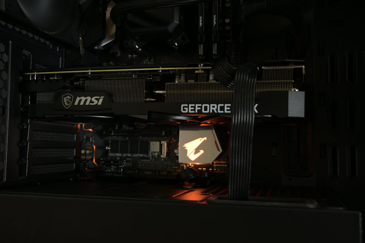 Herní PC Ryzen 7 5800X RTX 3080 12GB – 1TB 32GB