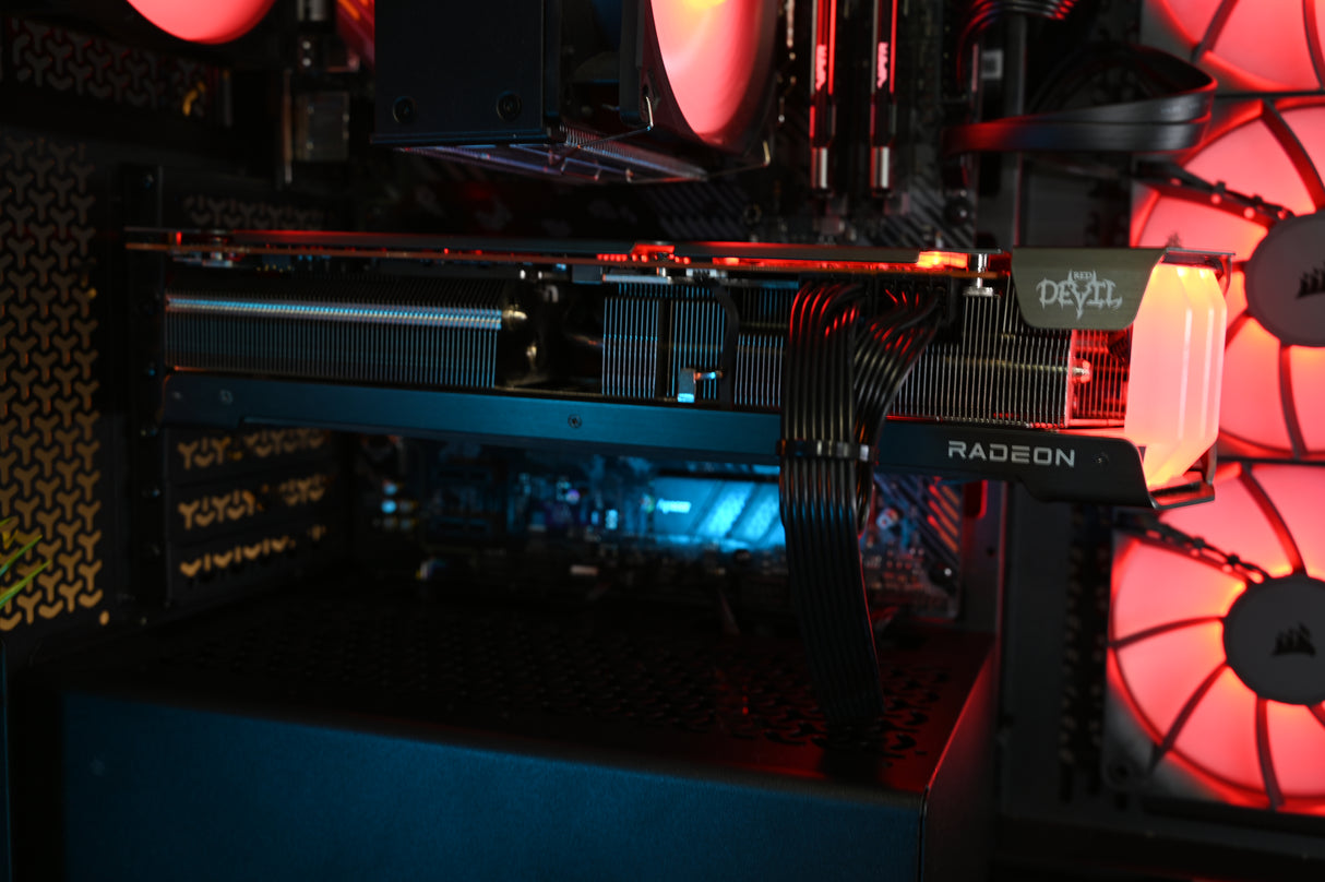 Herní PC - RX 6800 XT 16GB Ryzen 7 5700X3D - 1TB 32GB