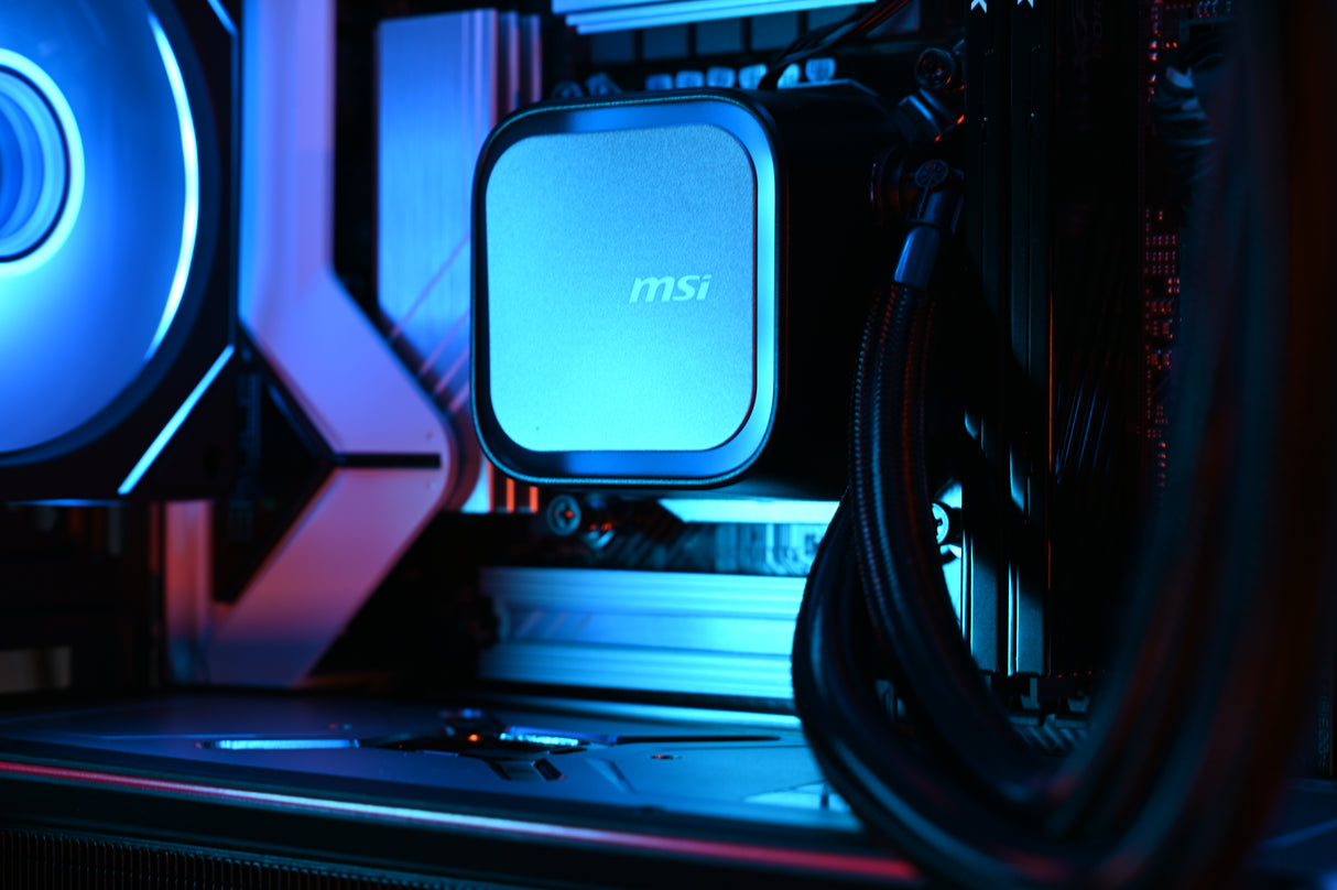 Herní PC - RX 6800 XT 16GB Ultra 5 245KF - 1TB 32GB