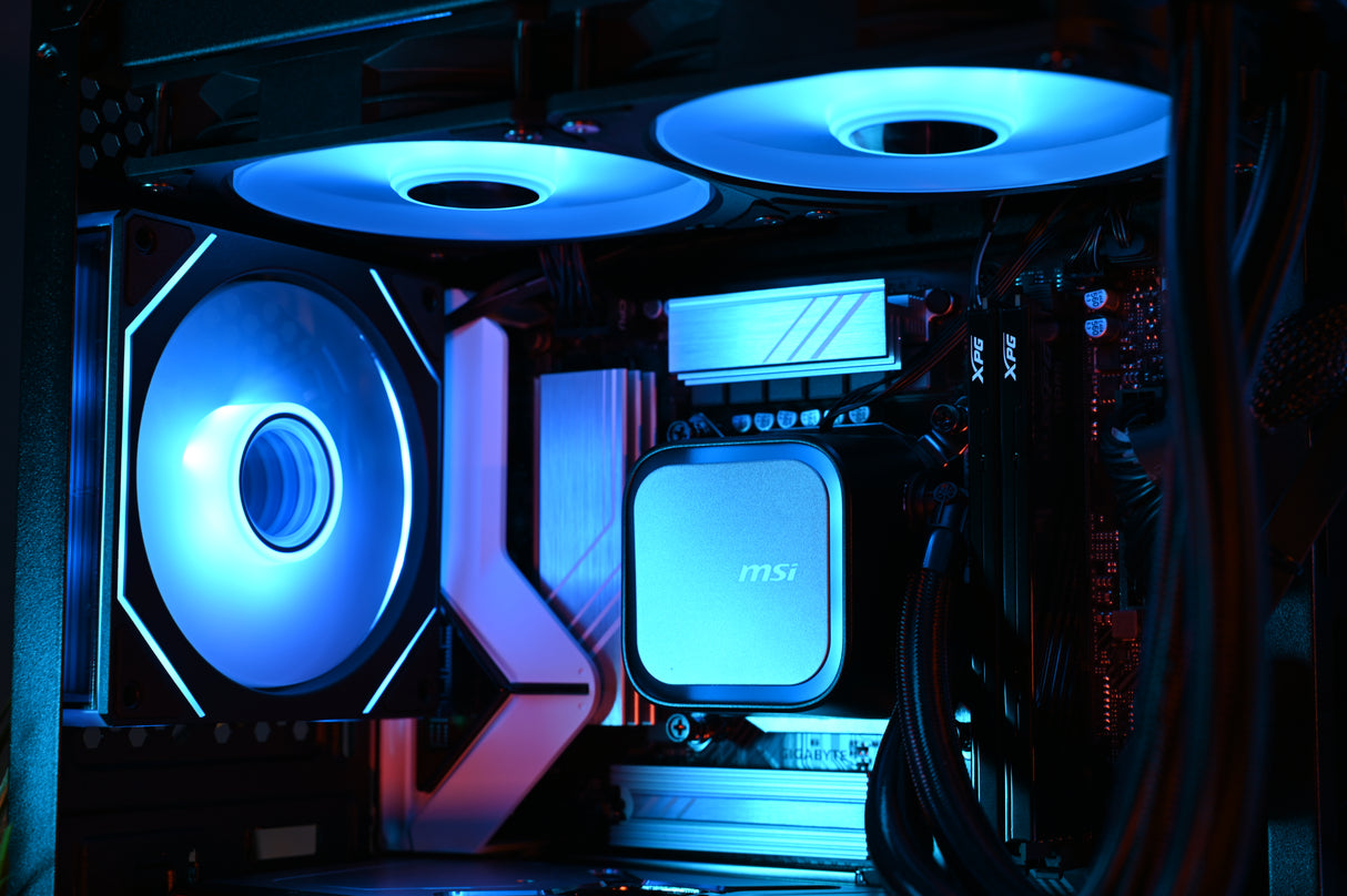 Herní PC - RX 6800 XT 16GB Ultra 5 245KF - 1TB 32GB