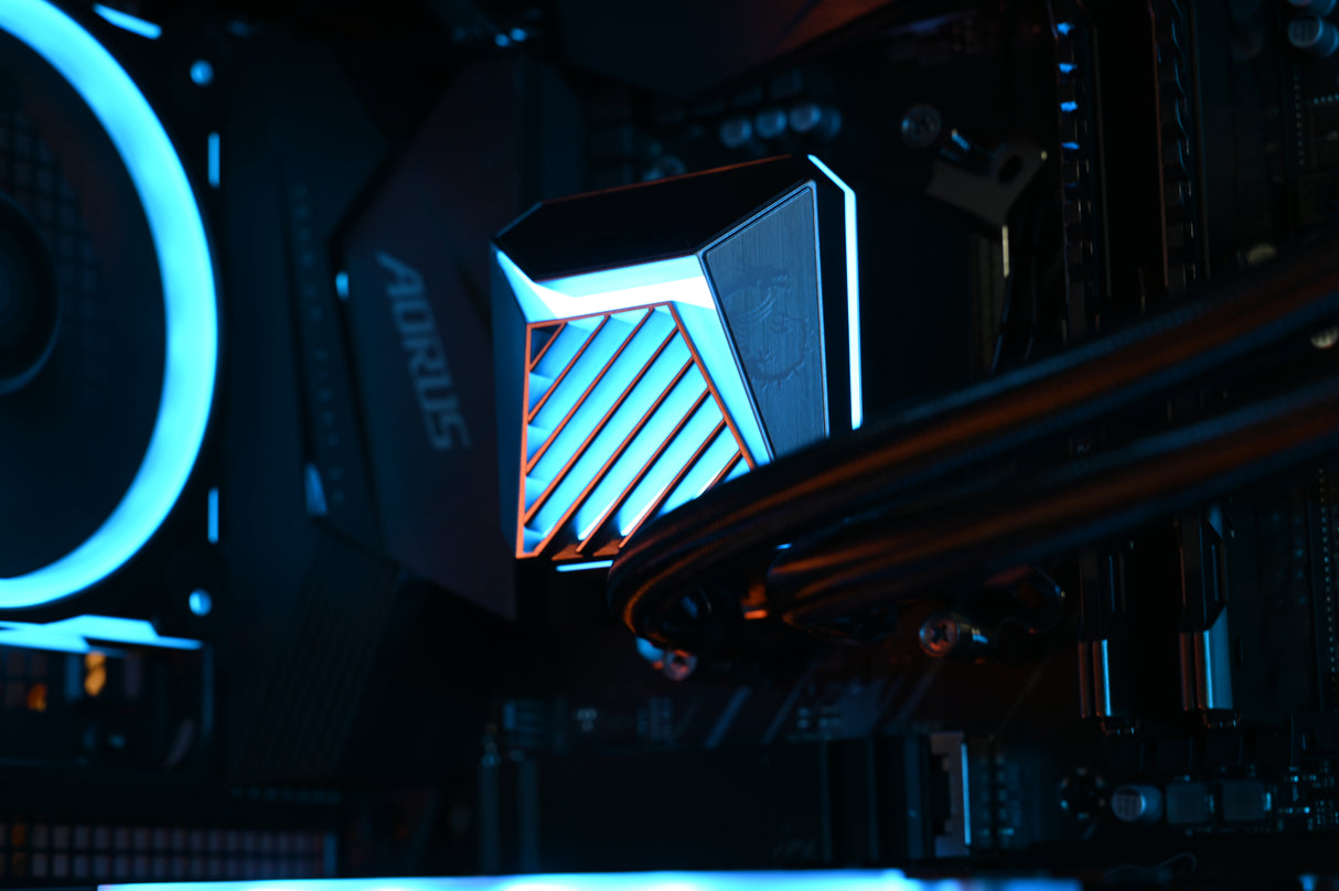 Herní PC RX 6950XT Ryzen 7 5800X3D - 64GB 2TB