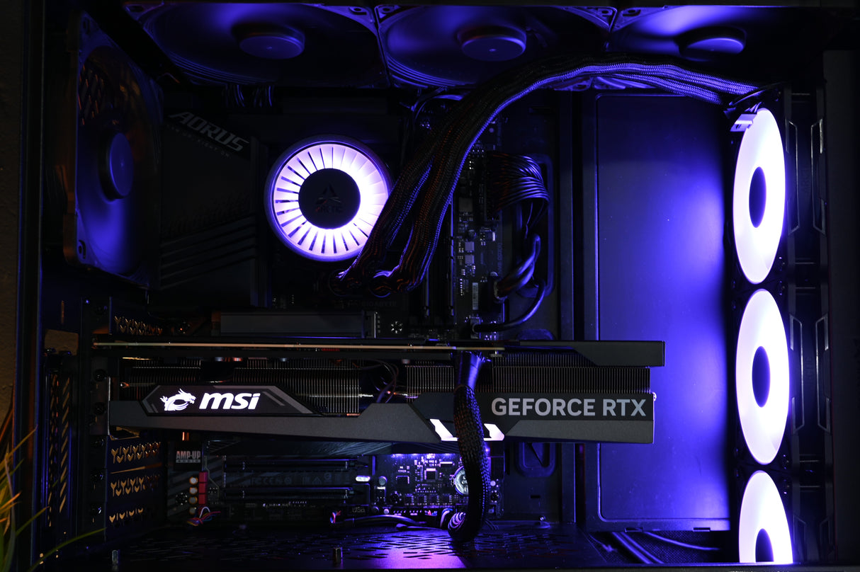 Herní PC i7-14700K RTX 4070 Ti – 2TB 32GB