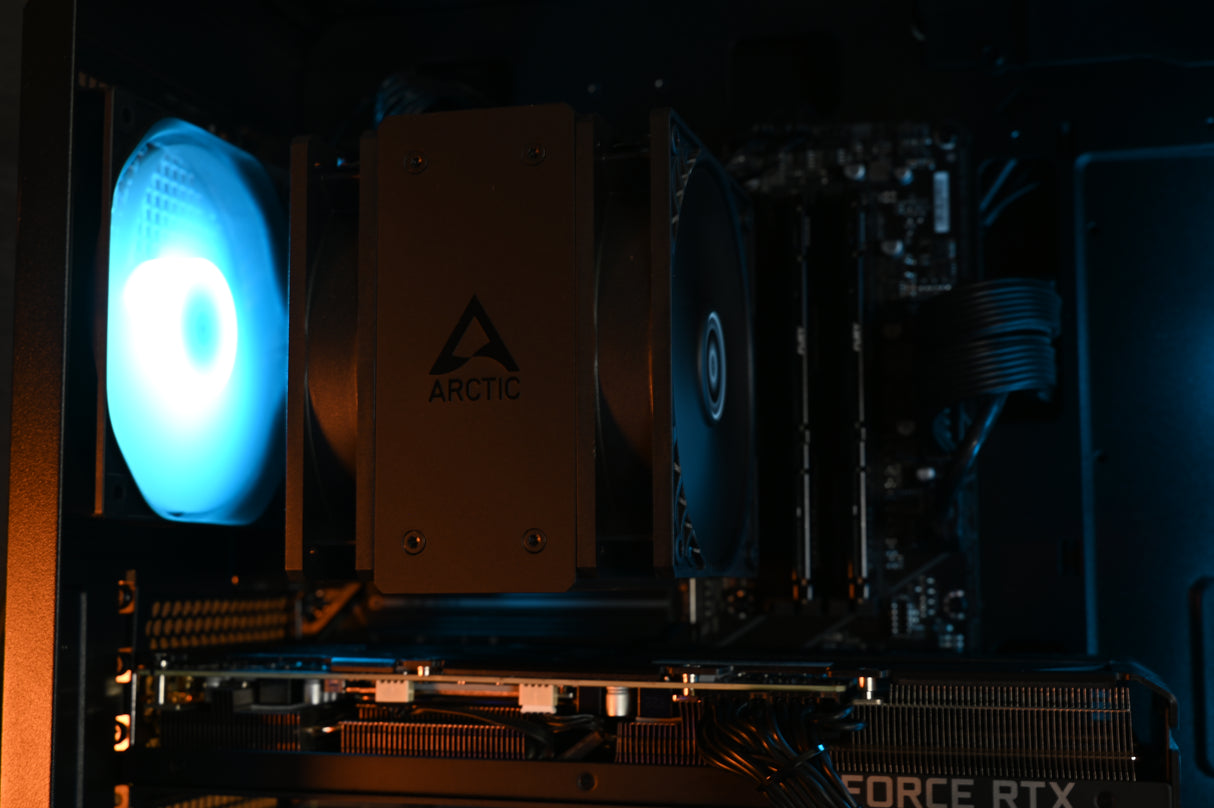 Herní PC  RTX 3080 12GB  Ryzen 7 7800X3D 32GB