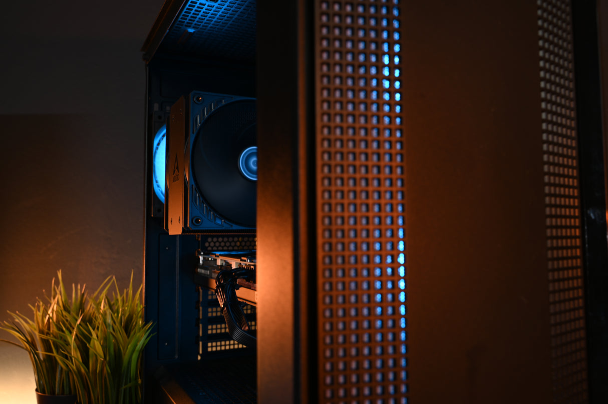 Herní PC  RTX 3080 12GB  Ryzen 7 7800X3D 32GB