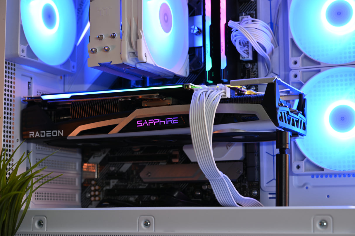 Herní PC RX 6800 XT Ryzen 7 5700X3D 1TB 32GB